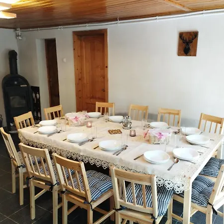 Tiny Estate Covasna - - Rotwild Family Holiday home *